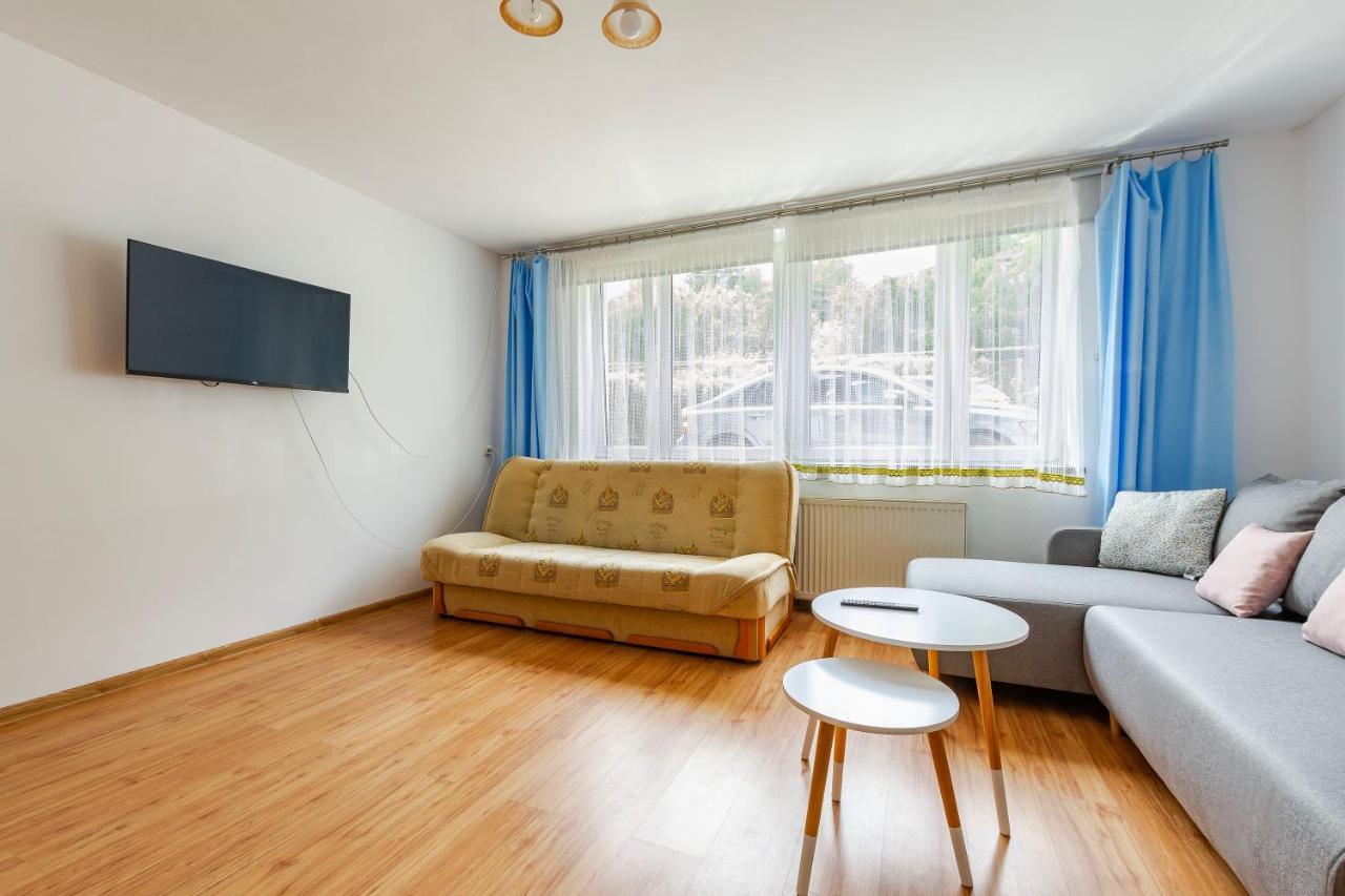 Apartment Vacationclub - Warynskiego 14c *
